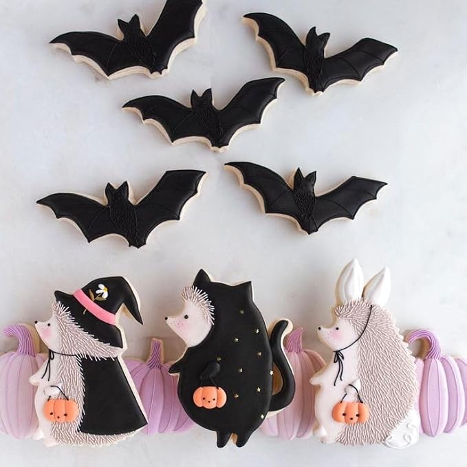 Halloween Cookie Cutters, 6Pcs Cookie Cutters Holiday Shapes Molds Pumpkin, Ghost, Spider Web, Bat, Cat Head, Skull Cookie Cutters with Decorating Instructions