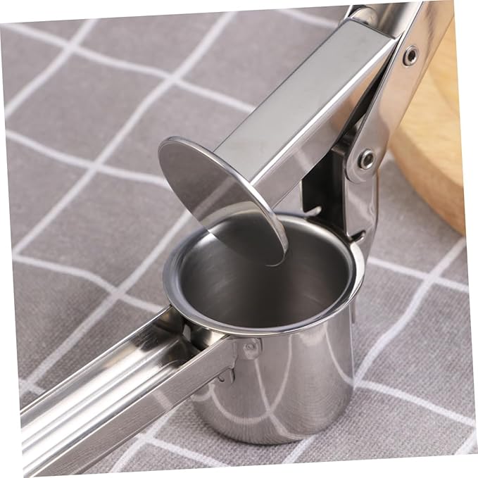 Garlic Press Garlic Ricer Ginger Crusher Easy Cleaning Stainless Steel Long Handle