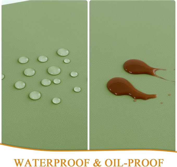 SHACOS Placemats Set of 6 Faux Leather Waterproof Leakproof Wipeable PU Non-Slip Vinyl Place Mats Heat Resistant Table Mats for Kitchen Dining Table Indoor Outdoor, Pale Green