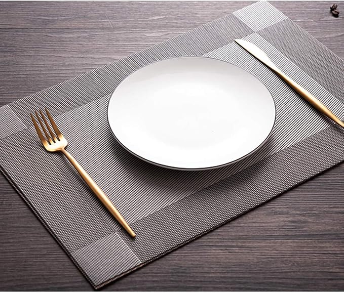 PIGCHCY Placemats Heat-Resistant Non-Slip Table Mats Washable Easy to Clean Woven Vinyl Placemats for Dining Table(Set of 4, Grey)