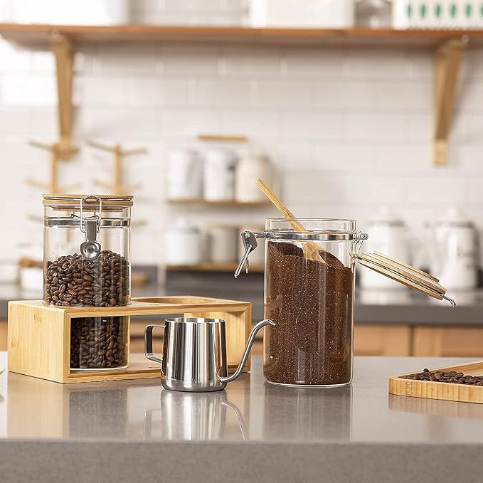Yangbaga Ground Coffee Storage Container with Shelf, 2×45OZ Glass Coffee and Sugar Container Set, Coffee Canisters with Airtight Lids and Scoop, Food Storage Jars for Kitchen,Nuts,Tea,Sugar