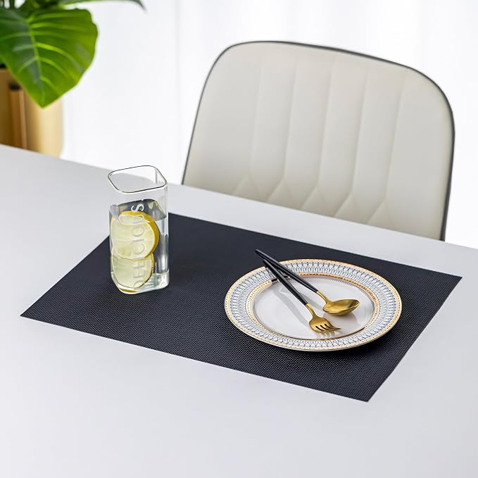 LEXMORE Placemats Set of 4 Vinyl/Plastic Woven Place Mats for Kitchen Table Indoor/Outdoor Washable Placemat Wipeable Dining Table Mats(Black)