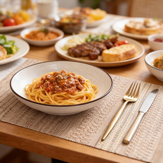 Placemats, Placemats for Dining Table Set of 4, Kitchen Table Mats Heat-Resistant Non-Slip Washable PVC Woven Vinyl Place Mats for Dining Room Table Decoration (Pack of 4, Sandy Gold)