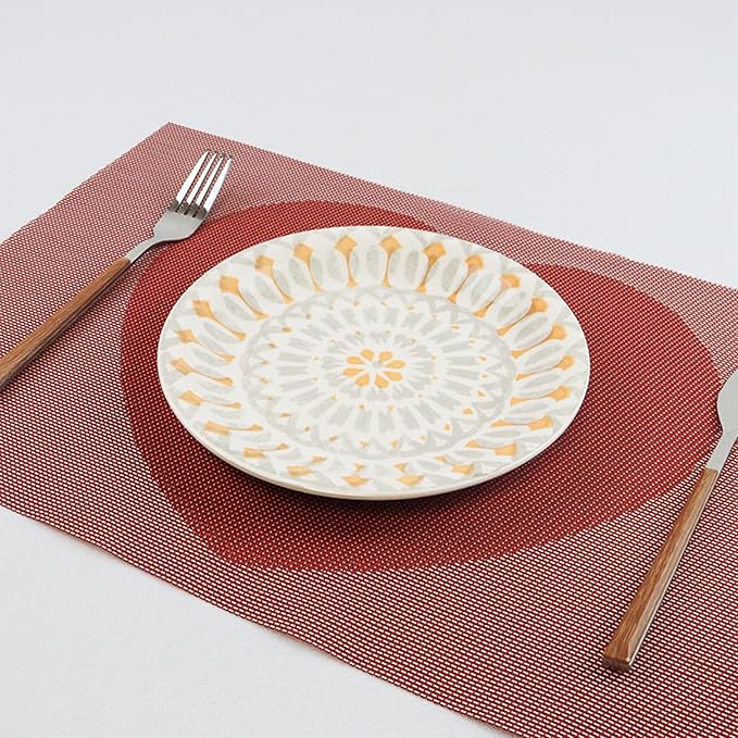 CADONO Placemats Set of 6 Washable Indoor/Outdoor Vinyl Place Mats for Dining Table Durable Non-Slip Heat Resistant PVC Weave Table Mats(Red Pink Heart)