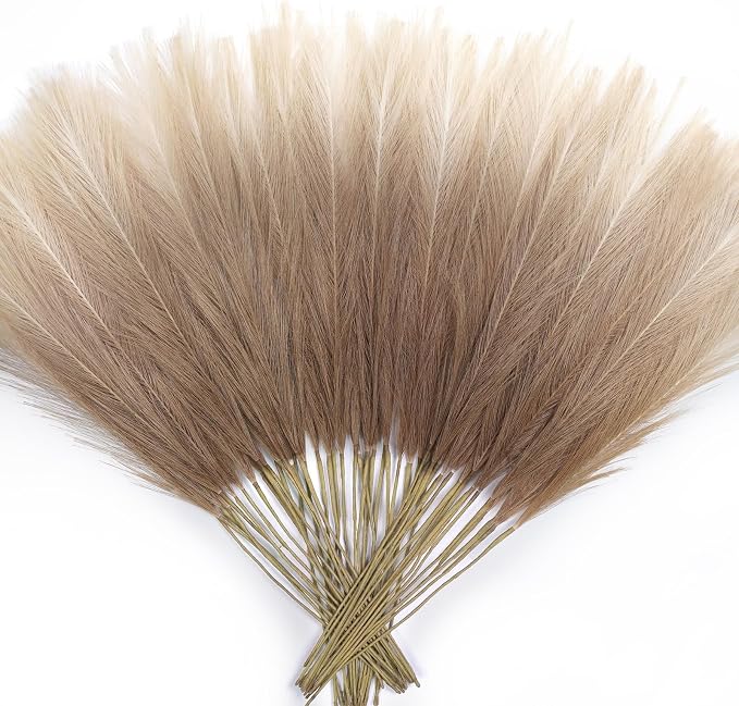 TORONTOKYO Brown Pampas Grass Decor, 50Pcs 21.6 inch Artificial Faux Brown Pompas Grass Small Short Fluffy Arrangement for Wedding Boho Home Decor Vase Filler