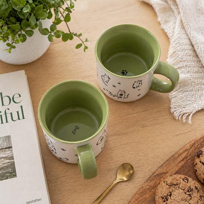 AmorArc 22 OZ Large Ceramic Coffee Mugs Set of 2, Oversized Mugs With Big Handle for Men Women Dad Mom, Big Mug With Textured Dogs Cats Patterns for Office & Home -Microwave Safe, 2 Pcs-Green