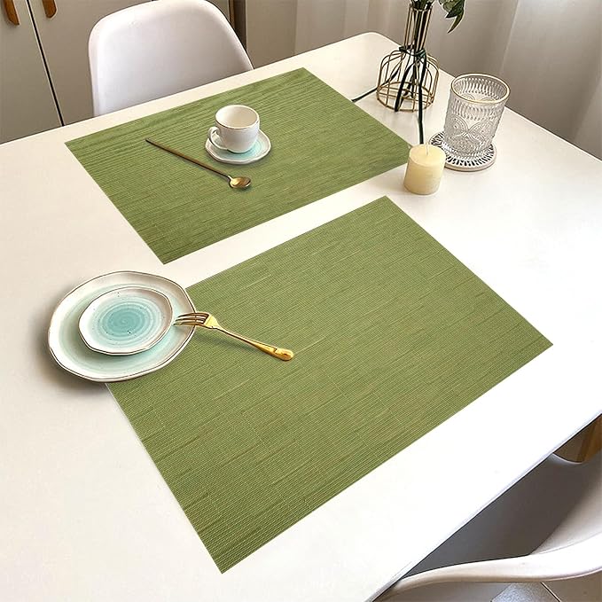 Placemats Set of 6 Washable&Wipeable Place mats for Dining Table Kitchen Indoor Outdoor Table Mats Heat Resistant Non Slip Woven Vinyl Table Placemats (Green,6PCS)