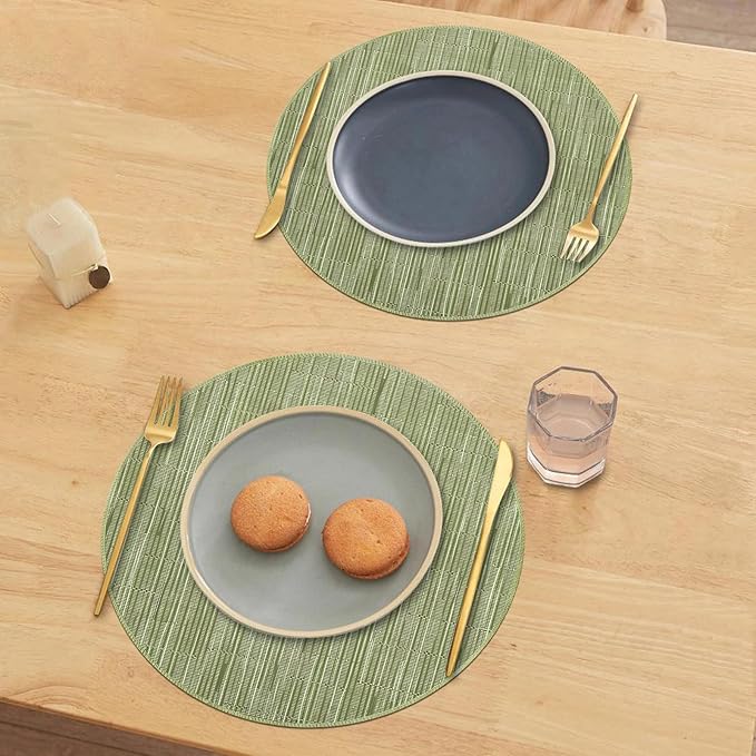 Niviy Green Round Placemats Set of 4, 15 Inch Washable Easy to Clean Heat-Resistant Anti-Skid Sage Green Placemats for Holiday Party Kitchen Dining Room Decoration