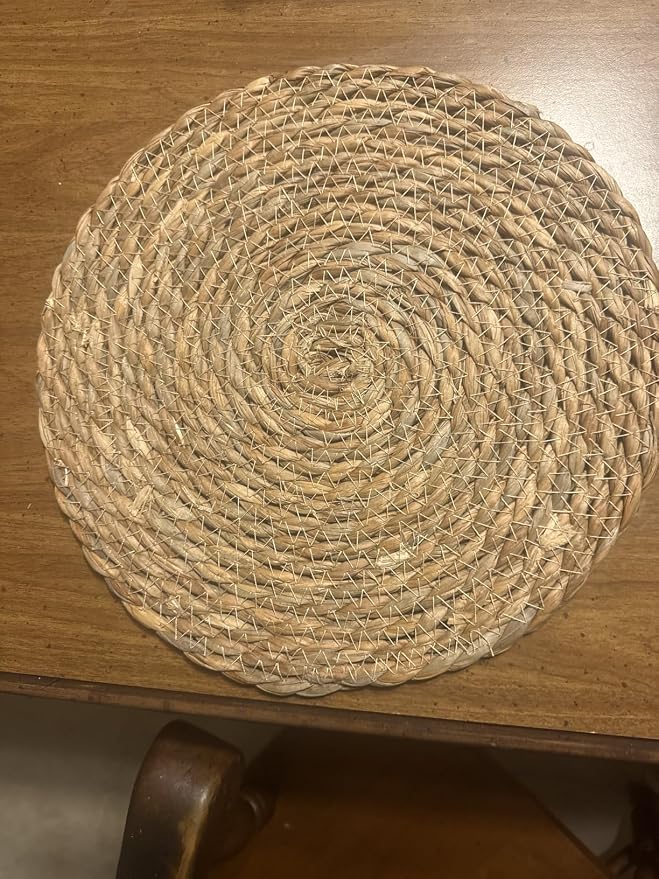 Round Woven Placemats Set of 6, 12" Boho Rattan Placemats Natural Hand-Woven Place Mats Table Decor, Farmhouse Place Mats, Chargers for Dinner Plates, Wicker Table Mats for Dining Table, Home