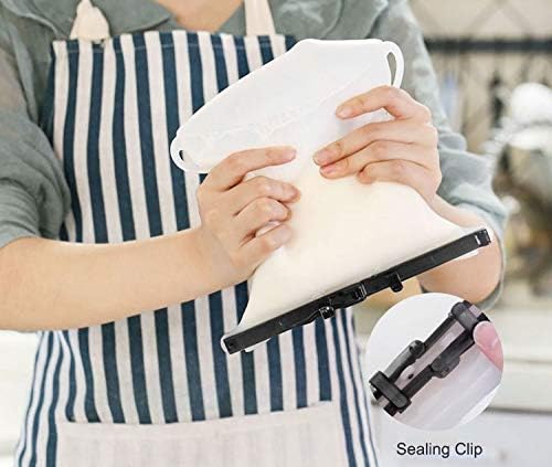 Reusable Silicone Stand-Up Food Storage Freezer Bags Microwave Freezer Dishwasher Safe Snack Bags (2 x 33 Oz + 2 x 17 Oz Random Color Varies)