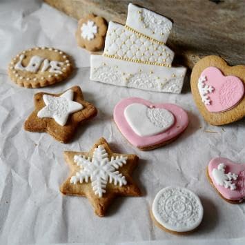 Stainless Steel Cookie Cutters Set, 18 Pieces, Star, Flower, Heart, Circle, Square, Hexagram Shapes