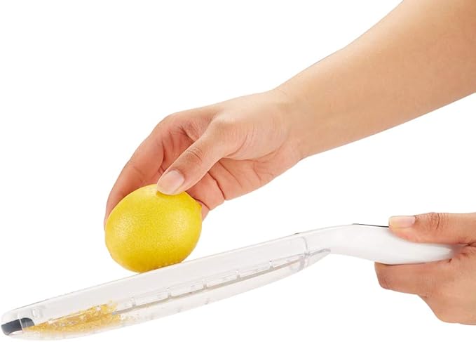 Zyliss E900033 Rasp Grater With Handle, Stainless Steel/Plastic, White, Grating Cheese/Garlic/Lemon Zester/Nutmeg/Parmesan/Ginger/Vegetable/Carrot/Chocolate, Dishwasher Safe, 5 Year Guarantee