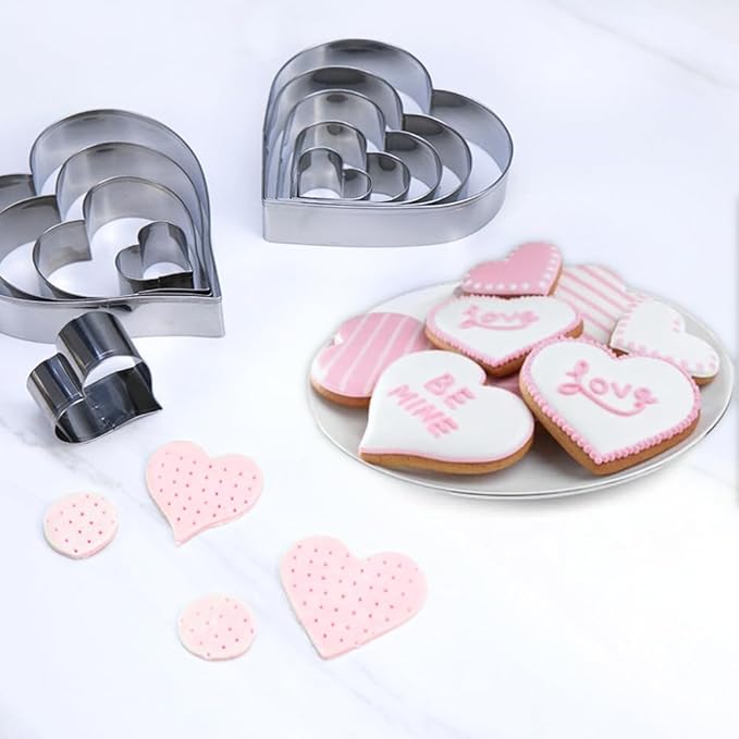 YomiFamily Heart Cookie Cutter Set, 10 Pieces, Stainless Steel Heart Shaped Mold Fondant Pastry Biscuit Fruit Vegetable Cutters for Baking