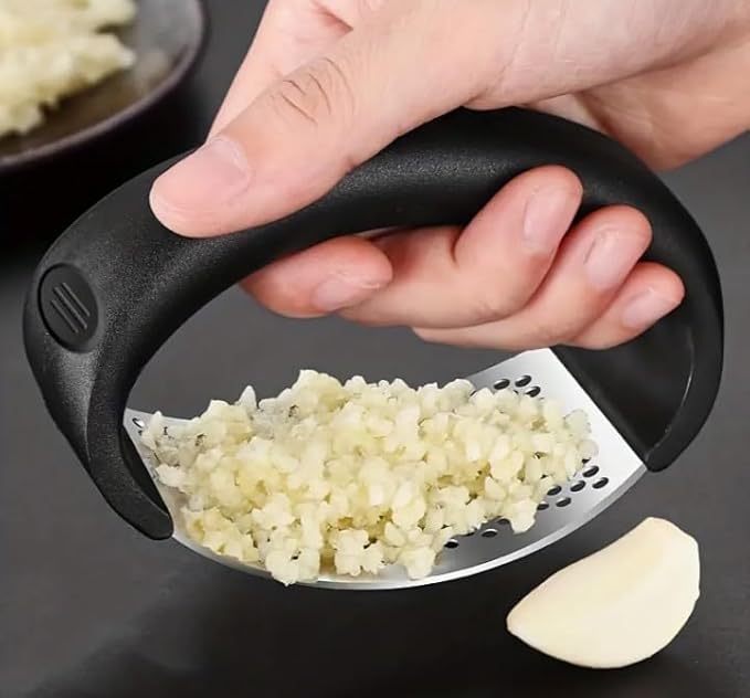 Garlic Press Rocker - Stainless Steel Ergonomic Garlic Mincer, Crusher, and Chopper Kitchen Gadget Tool 1 Pc