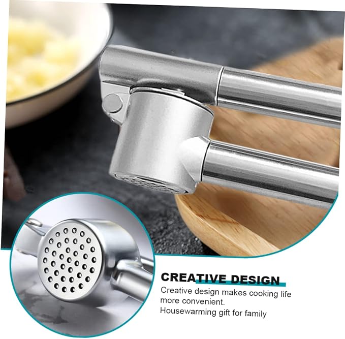 220g Portable Stainless Steel Garlic Press Handheld Mincer for Easy Crushing Ergonomic Design Compact Kitchen Tool for Fresh Garlic and Herbs