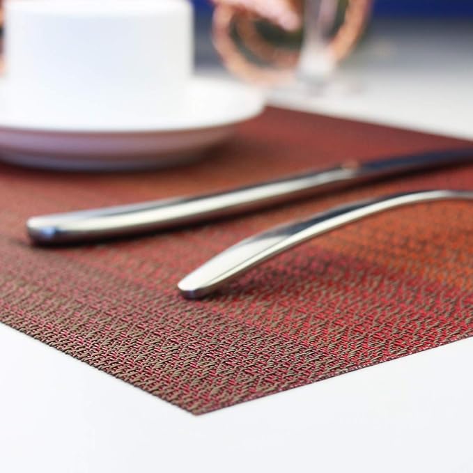 PIGCHCY Placemats Set of 8 Washable Durable Placemat Vinyl Heat Resistant Non-Slip Table Mats Indoor Outdoor (Scarlet Red)