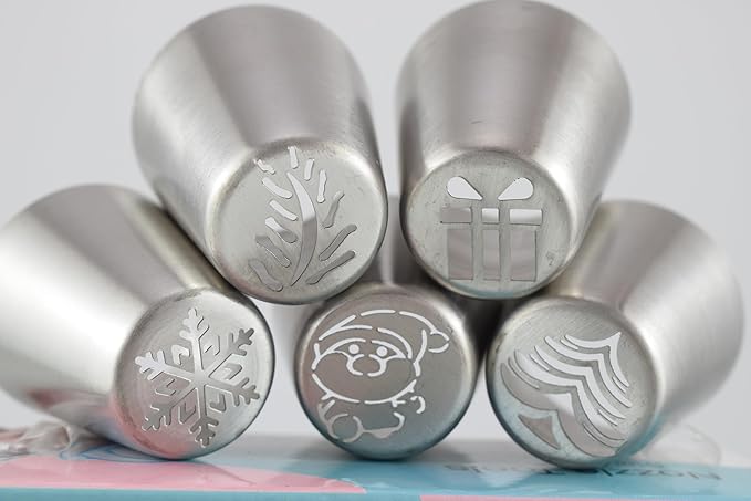 Christmas Piping Bags and Tips Set, 11 Pcs Frosting Tips, Icing Bags Disposable for Cakes Decorating Kit Supplies with 1 Reusable Piping Bags, 1 Couplers