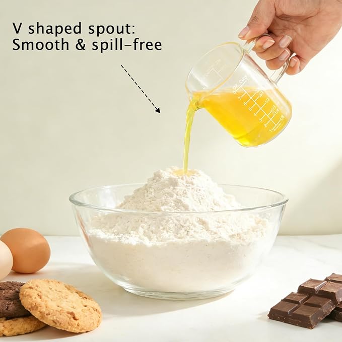 BCnmviku Glass Measuring Cup with Handle, 8OZ/250ML/1 CUP High Borosilicate Heat Resistant Glass Measuring Cup with Clear Markings (oz, Cup, ml) & Pour Spout, Microwave Safe