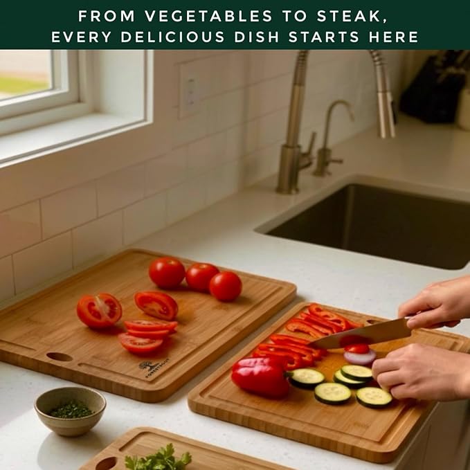 Bamboo Cutting Board Set – Durable 3-Piece Carbonized Brown Bamboo Boards with Deep Juice Grooves & Hanging Holes, Eco-Friendly Wooden Cutting Boards for Meat, Vegetables & Fruits