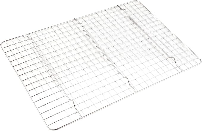 Checkered Cooling Rack 304 Stainless Steel Heavy Duty Baking Wire Rack with Grid Design for Home Bakery and Professional Kitchen Use 37.5cm x 25cm