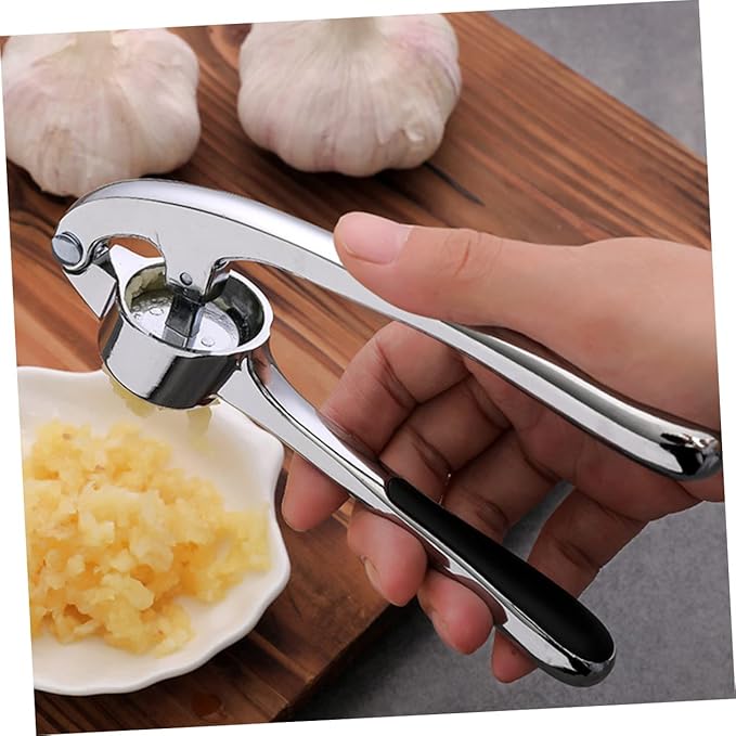 Zinc Alloy Garlic Press Set Stainless Steel Garlic Mincer Peeling Brush for Kitchen Use Easy Clean Ergonomic Design