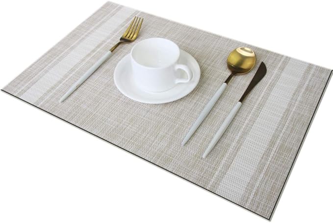 Placemats Kitchen Table Mats Set of 4 Washable Easy to Clean PVC Placemat (placemats Set of 4, White)