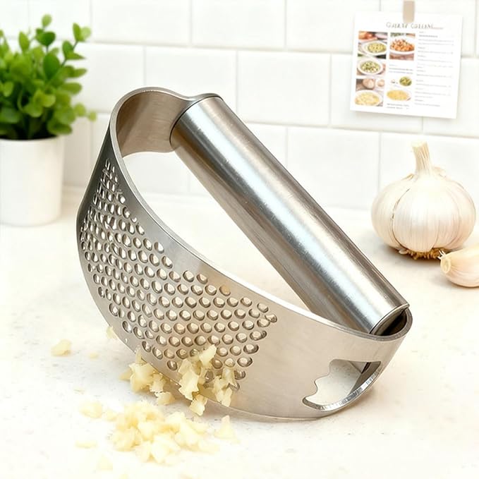 Garlic Presses,Stainless Steel Garlic Presser, Garlic Press Rocker Heavy Duty Stainless Steel Garlic Mincer, Garlic Chopper with Peeler And Cleaning Brush for Smash Garlic Kitchen Tools(1Set)