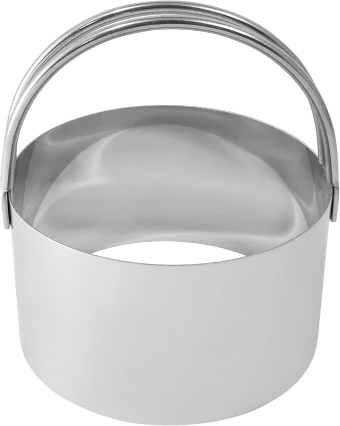 R&M International Stainless Steel 2-3/4" Round Biscuit Cutter with Handle, 1-Piece