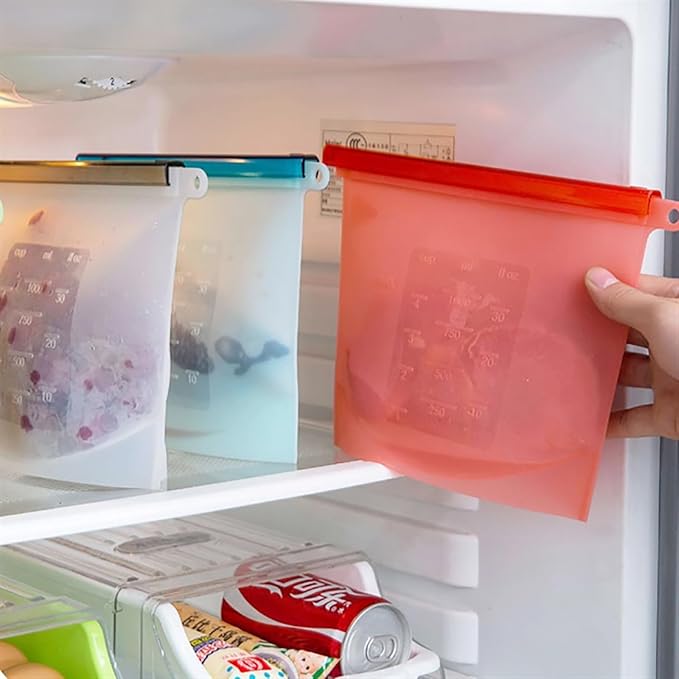 Reusable Silicone Food Storage Bags, WINDSIUUU 100% Silicone Food Grade Containers, Leakproof, Sandwich Snack Bags, Stand Up Zip Container for Soup and Leftovers, Dishwasher & Microwave Oven Safe-53OZ