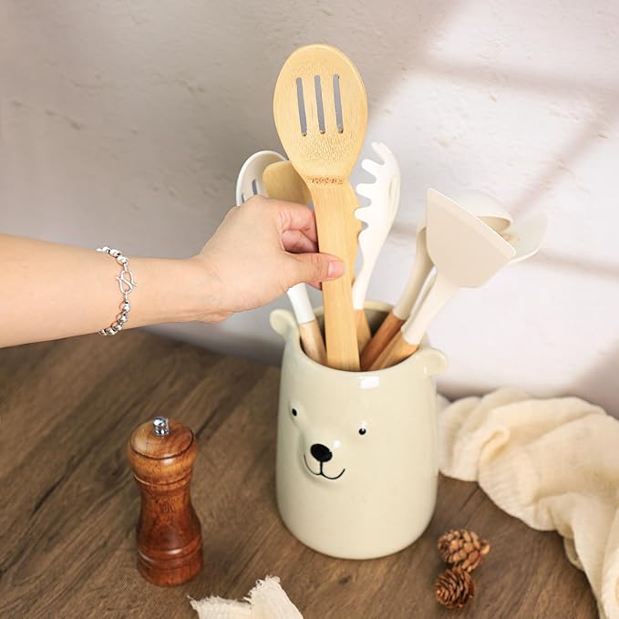 Ceramic Cartoon Animal Pattern Kitchen Utensil Holder, Large Cooking Utensil Crocks for Kitchen Countertop, Cartoon Style Utensil Organizer for Spatula, Kitchen, Home Decoration-Bear