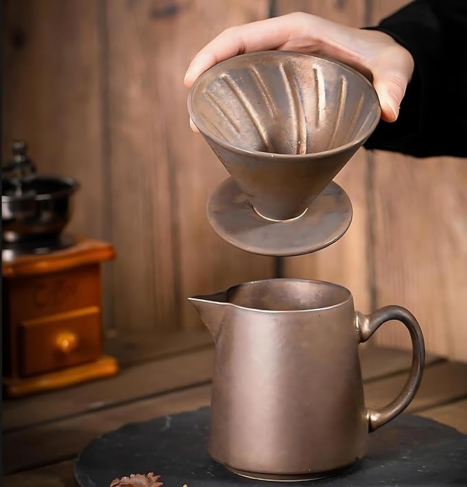 Ceramic Pour Over Coffee Dripper Vintage, Pour Over Coffee Maker Set, Filter Cup, Coffee Brewer Cone Filter, V60 Dripper & Decanter set, for Home Café Restaurant, 1-2 Cup (Rusty)