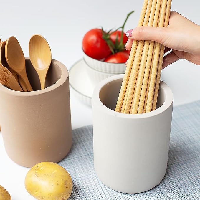 Selegna Instant Dry Utensil Holder for Kitchen Countertop, Diatomite Stone Utensil Caddy, Diatomaceous Earth Kitchen Utensil Organizer | Quick Drying Water Absorbing Pottery for Sink organization