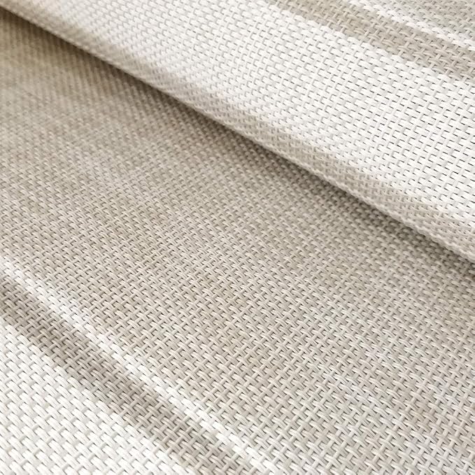 Table Mats Set of 4 Crossweave Woven Vinyl Placemats Heat Resistant Non-Slip Kitchen Placemats for Dining Table Washable Easy to Clean(White)