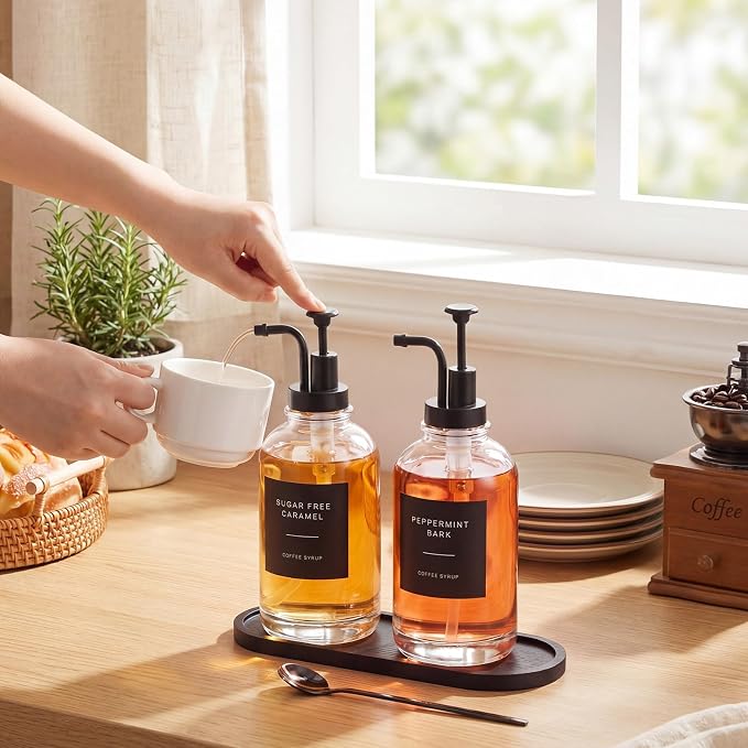 Remerry 2 Pcs Coffee Syrup Dispenser 16.9oz 500ml Glass Syrup Dispenser with 4 Spoons, 36 Labels and Bamboo Tray, Glass Bottles with Pump for Coffee Accessories (Black)