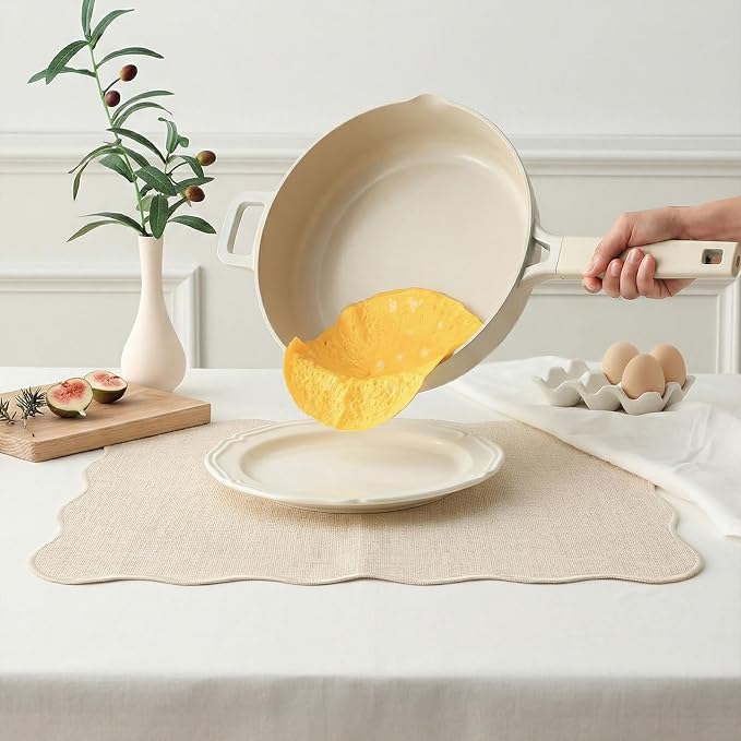 AHHFSMEI Faux Linen Placemats Set of 6 Heat Resistant Non-Slip Stain Proof Table Mats for Kitchen Dining Elegant Decor Place Mats (Beige)