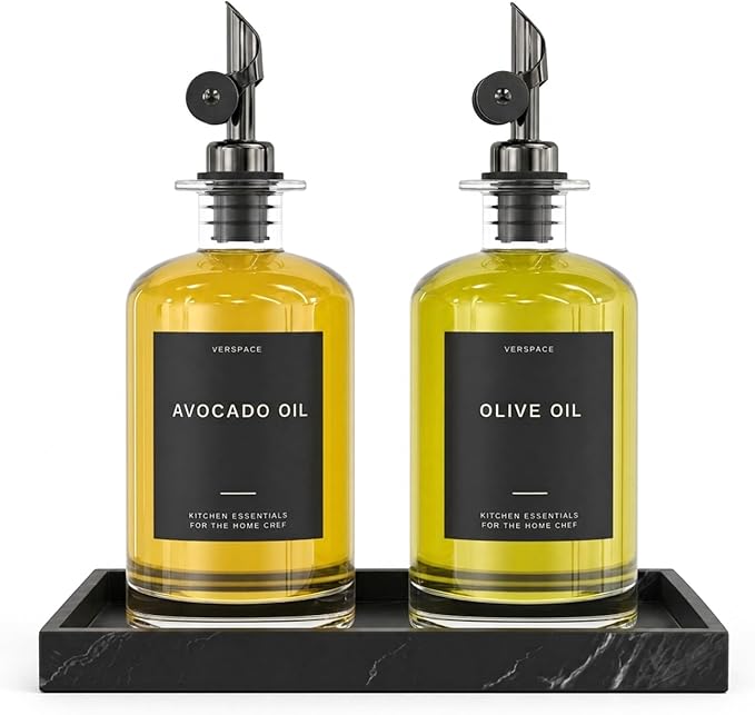 Verspace - Clear Glass Olive Oil Dispenser Bottles For Kitchen With Silicone Tray - 2 Pack - 17oz Includes 40 Labels, Soy Sauce Dispenser, Coffee Syrup Dispenser, Olive Oil Bottles