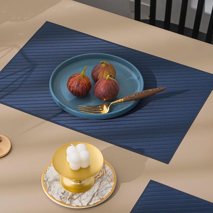 BACKTOEDEN Placemats Set of 6 Heat Resistant Washable Wipeable Placemat Woven Non-Slip Foldable Vinyl/Plastic Place Mats Indoor/Outdoor Mat Kitchen Dining Table Pad, Royal Blue Twill