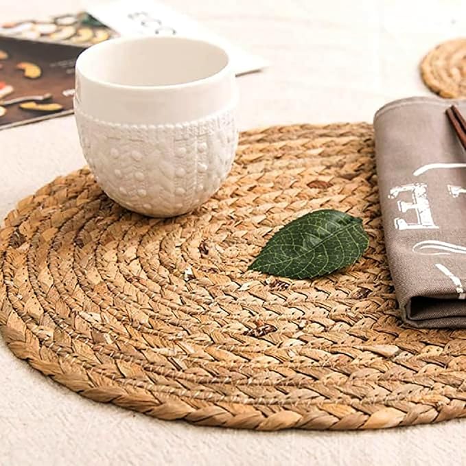Water Hyacinth Woven Placemats, 13 inches Round Handwoven Boho Vintage Placemats Set of 6 Rattan Plate Chargers Wicker Tablemats Braided Heat Resistant Place Mats for Wedding Party
