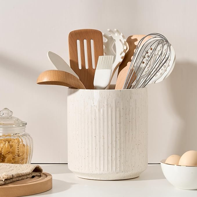 JIEMEI HOME Kitchen Utensil Holder, 7.2" Large Ceramic Stable Utensil Crock for Countertop, Utensil Organizer with Cork Mat, Removable Bamboo Divider for Easy, Kitchen Decor, Aged Ivory Speckle