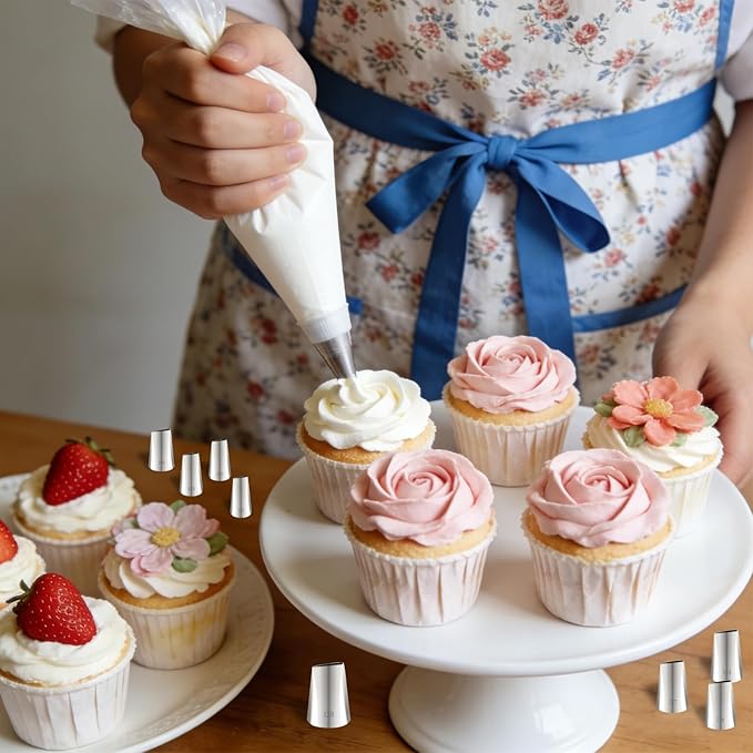 113pcs Flower Piping Tips and Bags Set, 8 Stainless Steel Petal Nozzles, 100 Disposable Pastry Bags, 3 Scrapers & 2 Bag Ties, Rose Icing Tip for Roses Bows Ruffles Cupcakes DIY Decoration