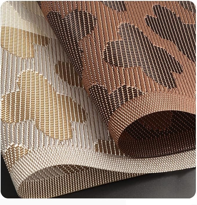Elegant Placemats Vinyl Woven Heat-Resistant Placemats Set of 4 Washable Easy to Clean Table Mats for Dining Room and Decorate (Champagne)