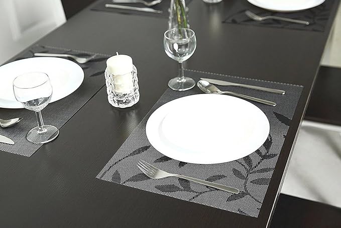 Placemats, Placemats for Dining Table Set of 4, Kitchen Table Mats Heat-Resistant Non-Slip Washable PVC Woven Vinyl Place Mats for Dining Room Table Decoration (Set of 4, Black Leaf)