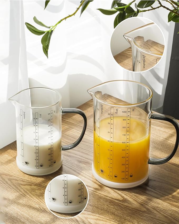 LIBWYS Glass Measuring Cup, 1000ml (32oz)+500ml (16oz) with Anti-slip Silicone Pad, Heat-resistant Borosilicate Glass Liquid Measuring Cup