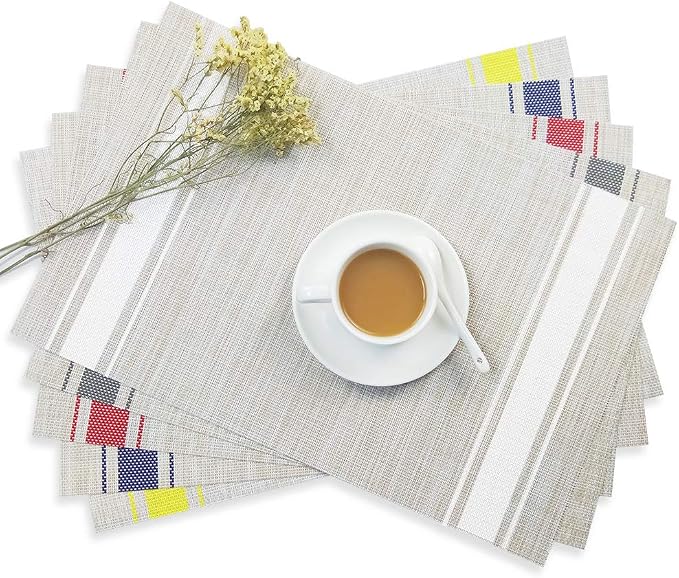 Table Mats Set of 4 Crossweave Woven Vinyl Placemats Heat Resistant Non-Slip Kitchen Placemats for Dining Table Washable Easy to Clean(White)