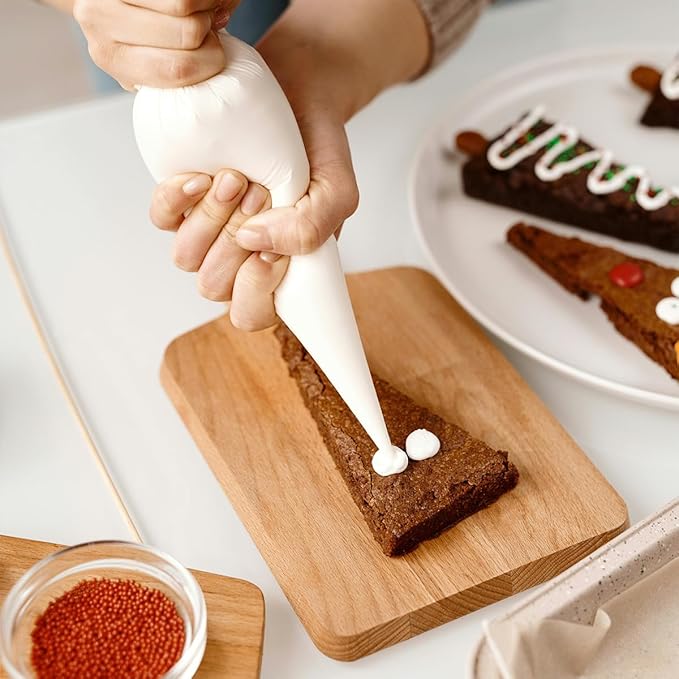 16 Inch Piping Bag Disposable, 100 Pcs Large Pastry Bags, Icing Frosting Bags for Cake, Cream Frosting and Cookie Decoration
