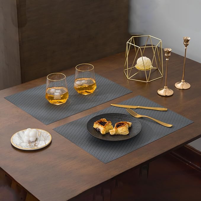 BACKTOEDEN Placemats Set of 8 Heat Resistant Washable Wipeable Placemat Woven Non-Slip Foldable Vinyl/Plastic Place Mats Indoor/Outdoor Mat Kitchen Dining Table Pad, Dark Gray Twill