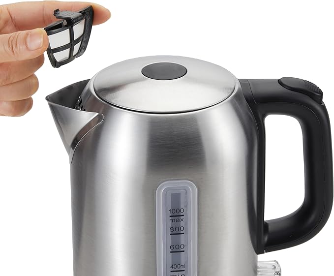 Amazon Basics Electric Kettle, Tea Kettle & Water Boiler with Auto Shut-Off, Boil Dry Protection, Strix Thermostat, BPA-Free, 1500W, 1.1Qt (1L), Stainless Steel, New Model, Black & Silver