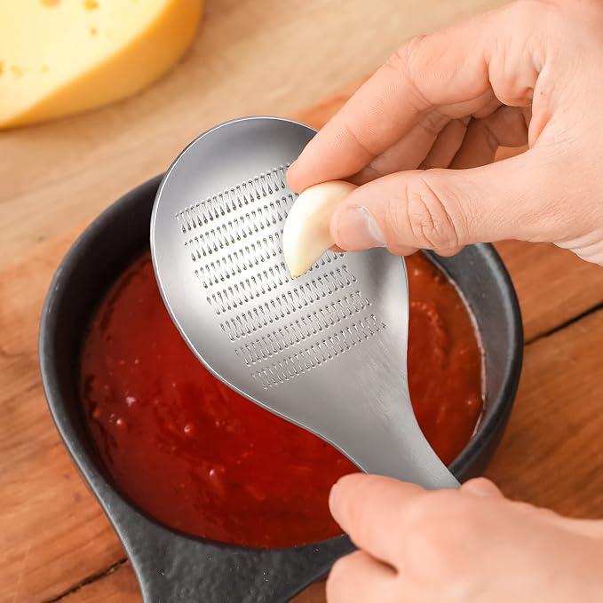 2pcs Stainless Steel Garlic Ginger Fruit Vegetable Grater Spoon Press Garlic Crusher Mincer Cutter Zester for Cheese Chocolate Baby Food Kitchen