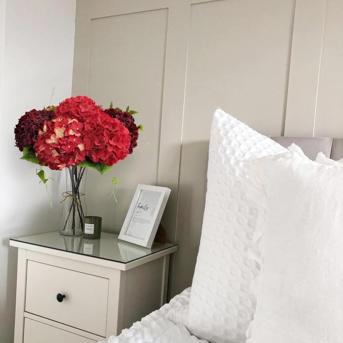 JINWOE 5Pcs Burgundy Silk Hydrangea Artificial Flowers, 20Inch Large Lifelike Flowers,Halloween Christmas Artificial Hydrangeas for Indoor Bouquet Table Centerpieces Floral Arrangements Home Wedding