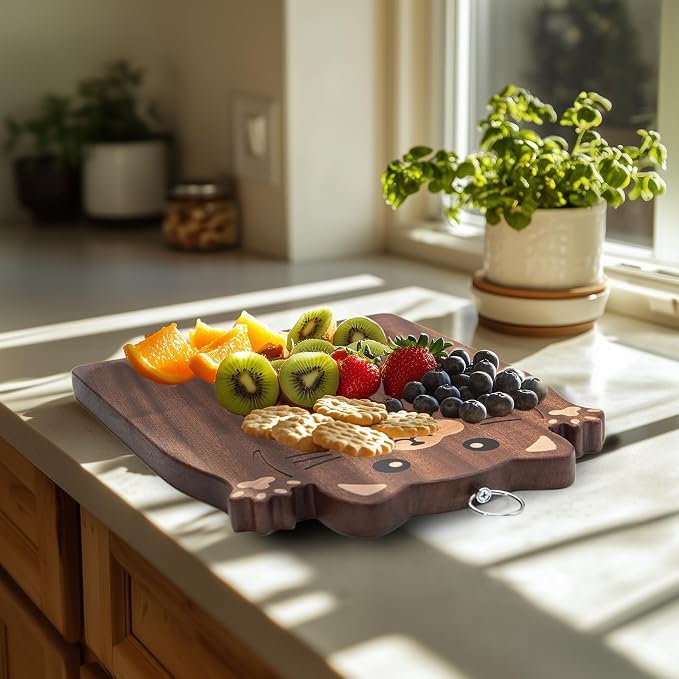Animal Shaped Cutting Board, Decorative Hardwood Chopping Block for Kitchen Wall Hanging, Wooden (Squirrel, 13"L x 10"W)